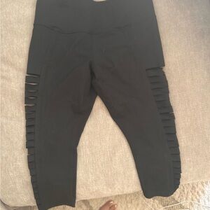 Alo Black Leggings with cutout Detail